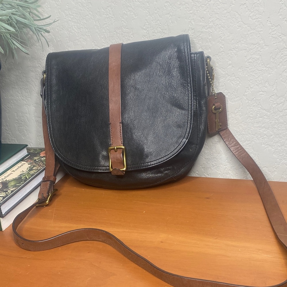 Fossil Black Leather Messenger Crossbody with Brown Strap and Brass Accent
